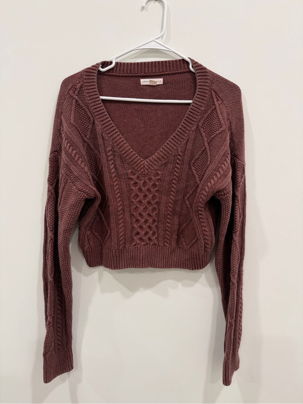 Aeropostale Mauve Rosewood Cable V-Neck Sweater
